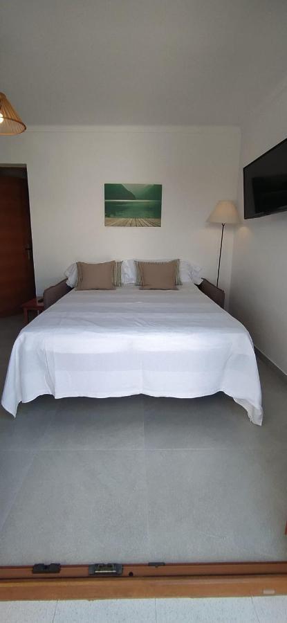 Apartamentos Villa Primera 칼라 피구에라 외부 사진