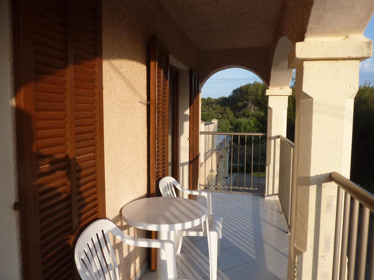 Apartamentos Villa Primera 칼라 피구에라 외부 사진